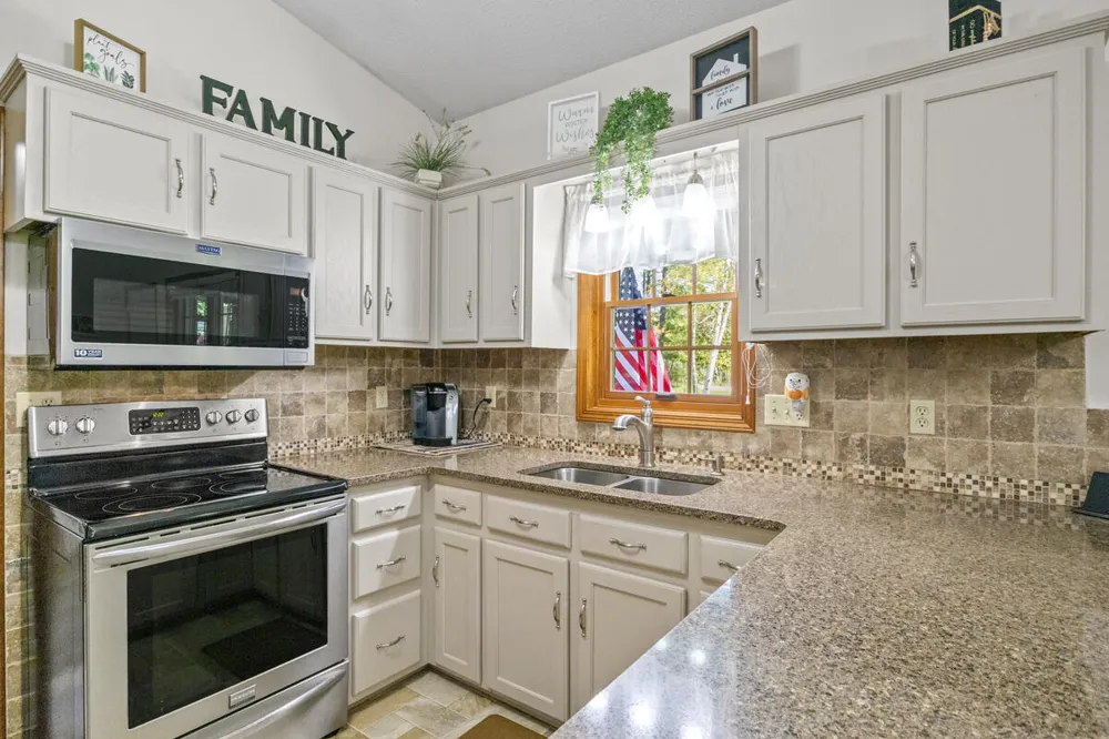 10343 Walnut Avenue Bitely, MI 49309