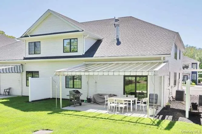 11 Silverwood Circle Suffern, NY 10901