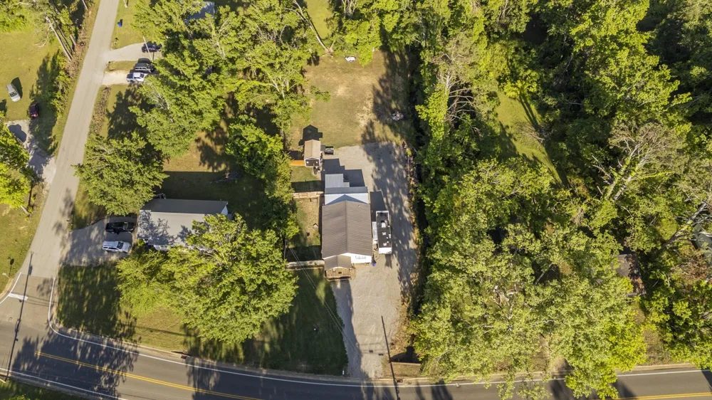 730 CRAVENS DR Savannah, TN 38372