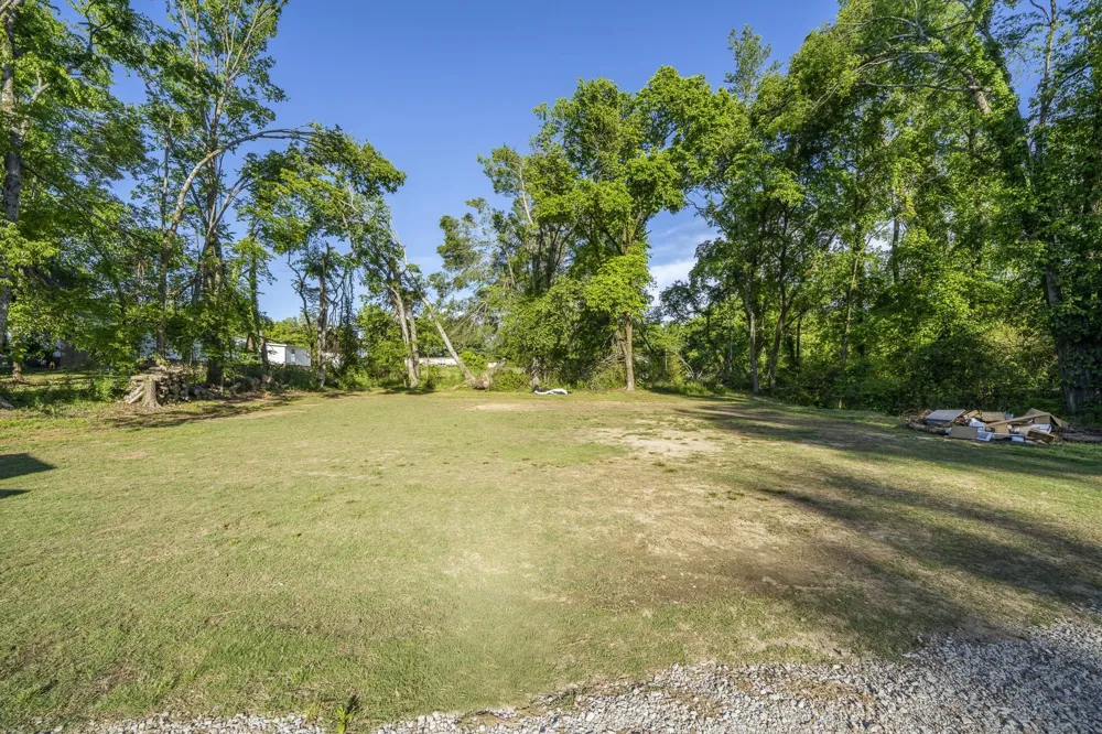 730 CRAVENS DR Savannah, TN 38372