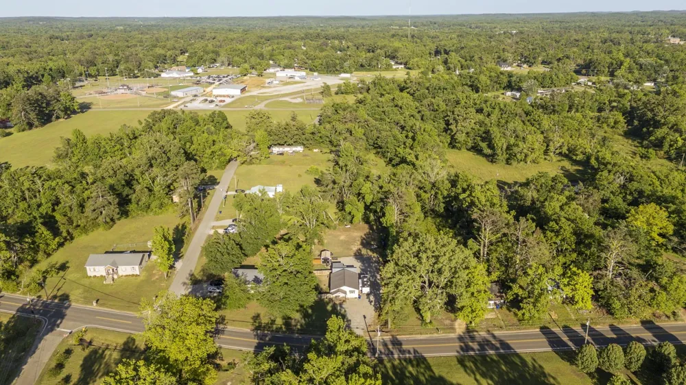 730 CRAVENS DR Savannah, TN 38372