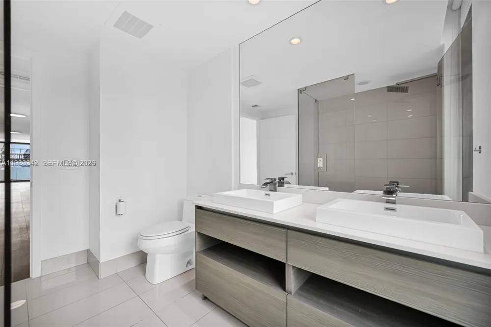 460 NE 28th St #601 Miami, FL 33137