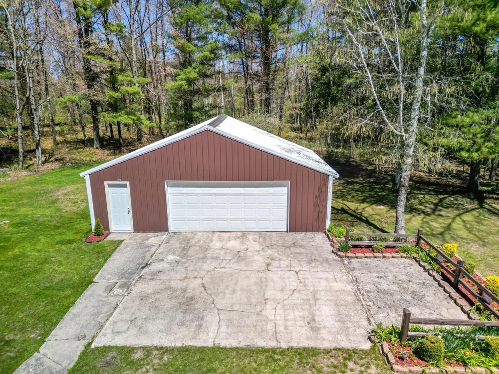10343 Walnut Avenue Home Township, MI 49309