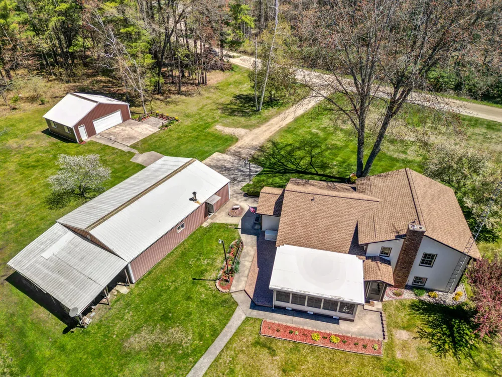 10343 Walnut Avenue Home Township, MI 49309