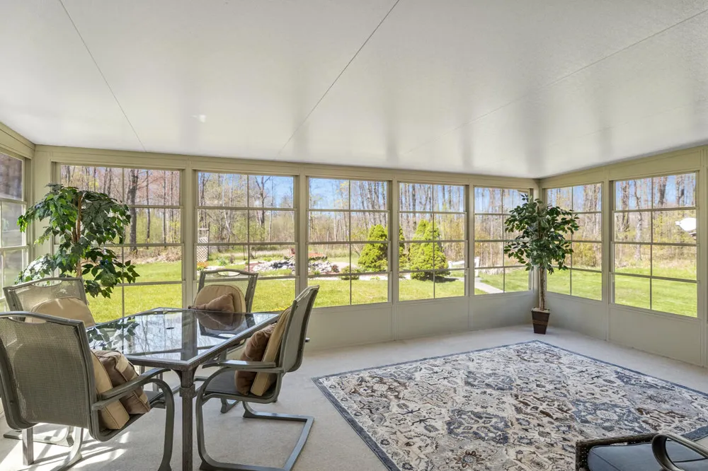 10343 Walnut Avenue Home Township, MI 49309