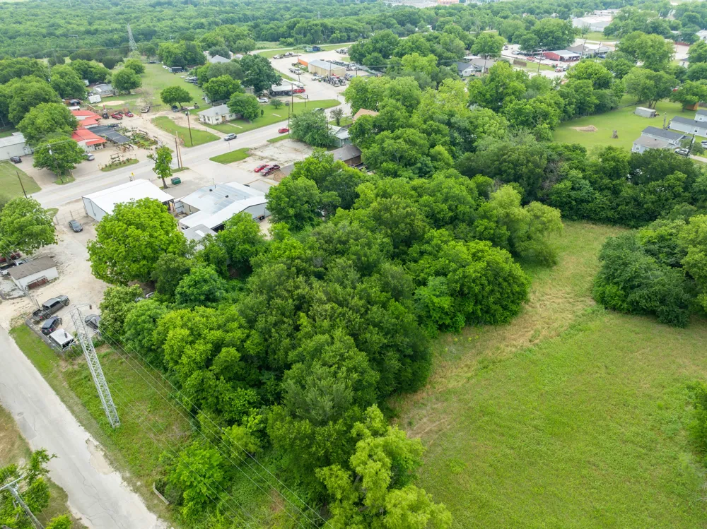 S Davis Street Hillsboro, TX 76645