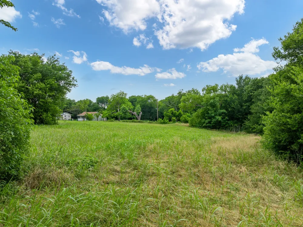 S Davis Street Hillsboro, TX 76645