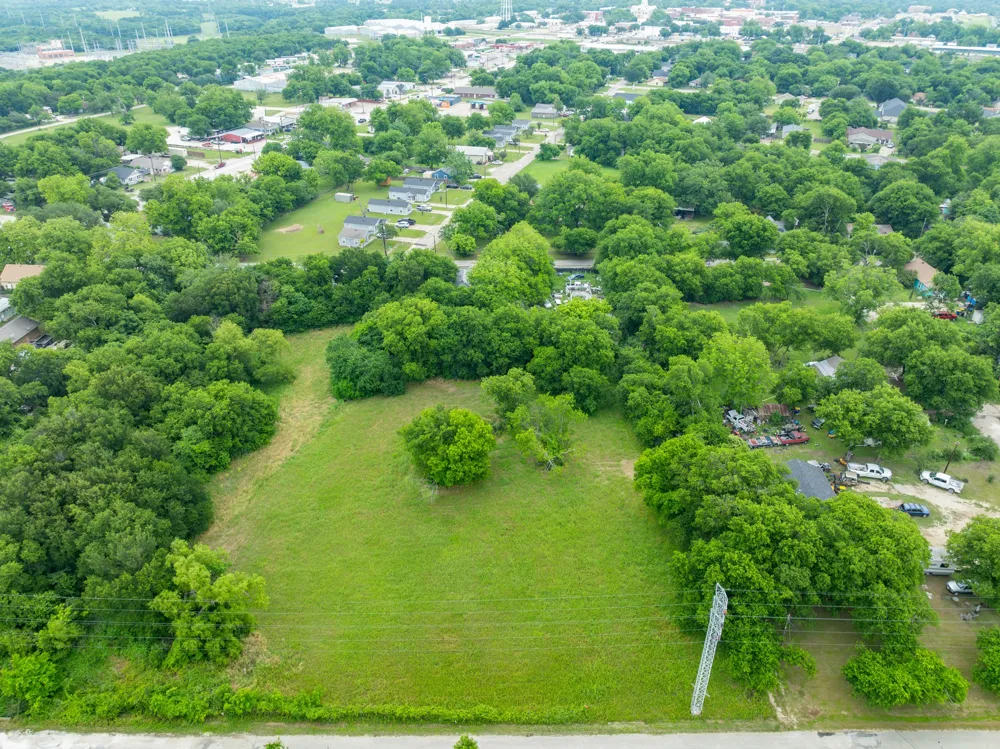 S Davis Street Hillsboro, TX 76645
