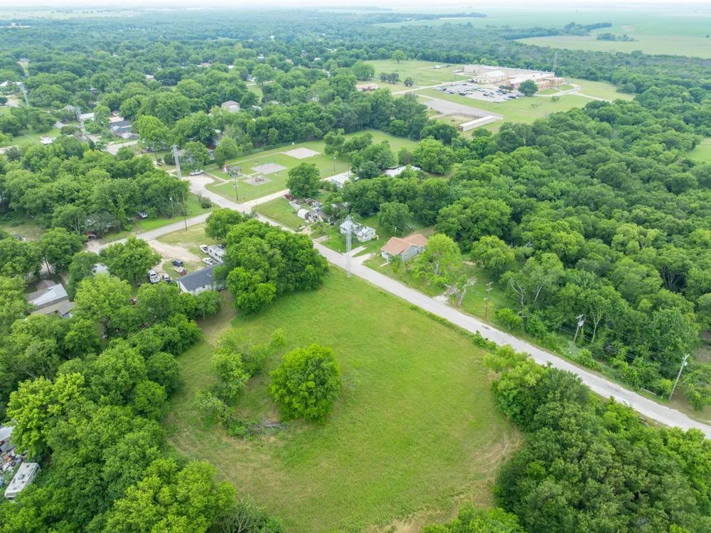 S Davis Street Hillsboro, TX 76645