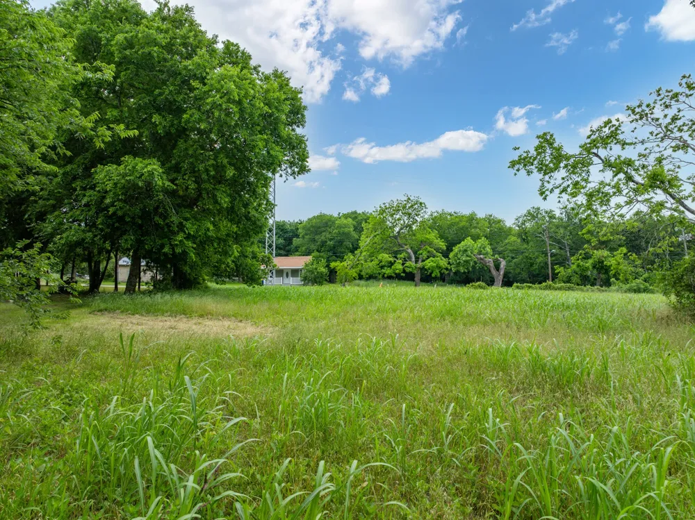 S Davis Street Hillsboro, TX 76645