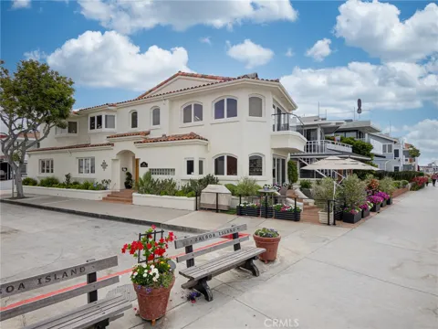 300 S Bay Front