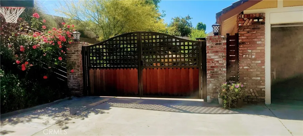 11051 Estacia Yucaipa, CA 92399