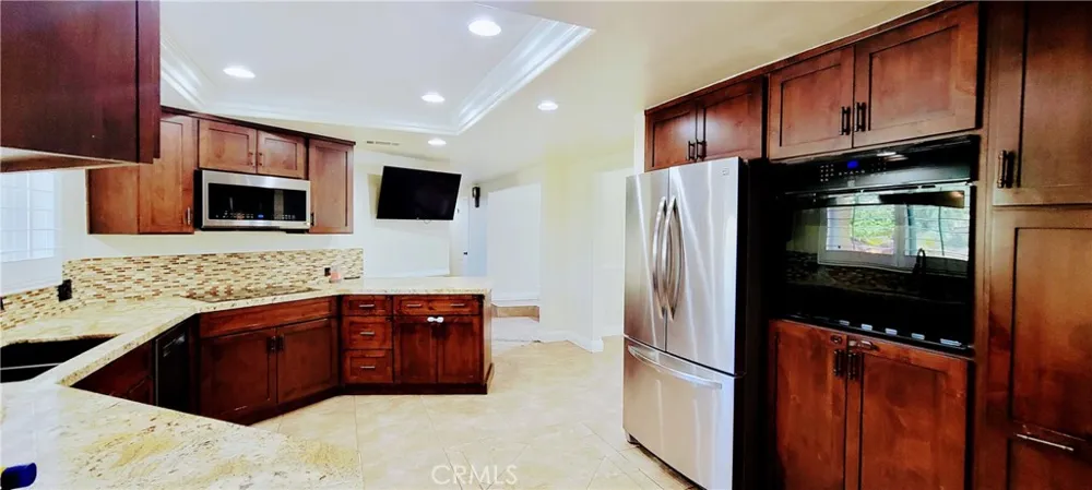 11051 Estacia Yucaipa, CA 92399