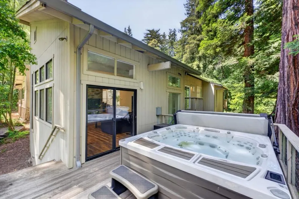 450 Vine Hill Road Santa Cruz, CA 95065