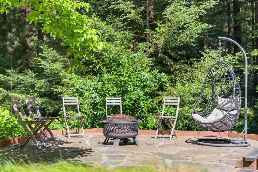 450 Vine Hill Road Santa Cruz, CA 95065