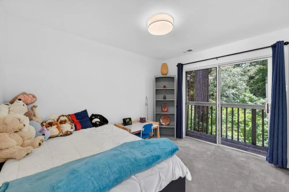 450 Vine Hill Road Santa Cruz, CA 95065