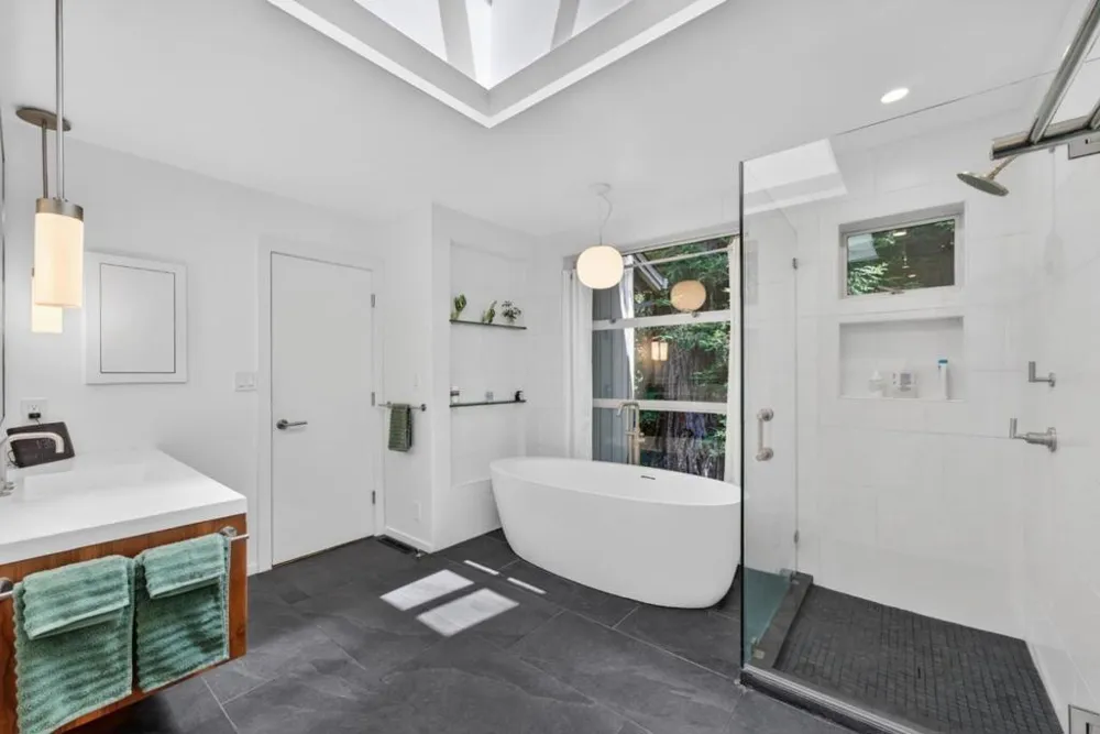 450 Vine Hill Road Santa Cruz, CA 95065