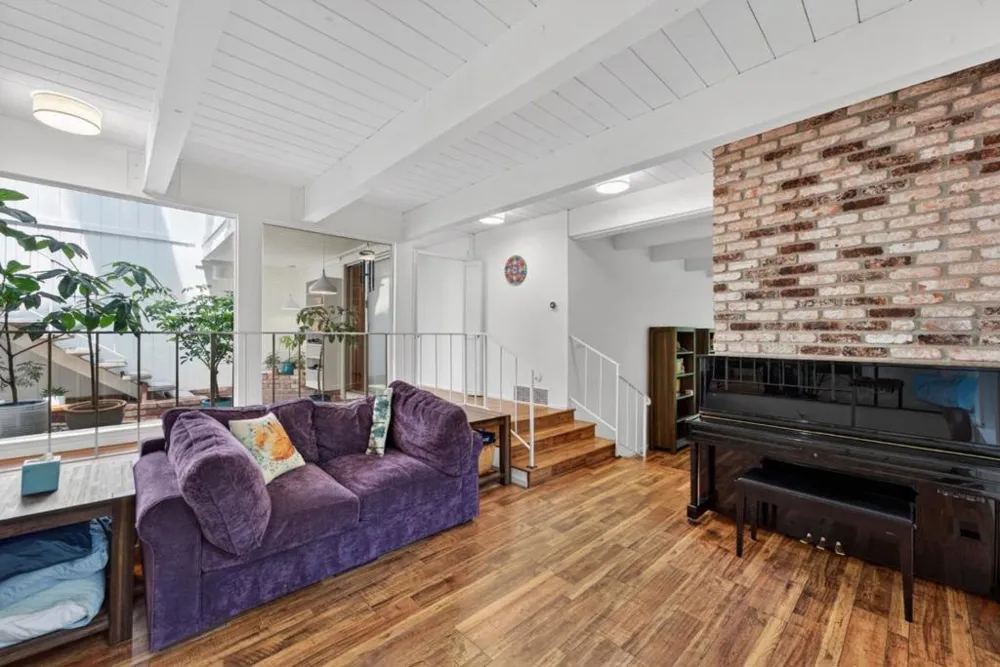 450 Vine Hill Road Santa Cruz, CA 95065