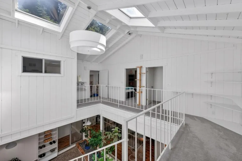 450 Vine Hill Road Santa Cruz, CA 95065