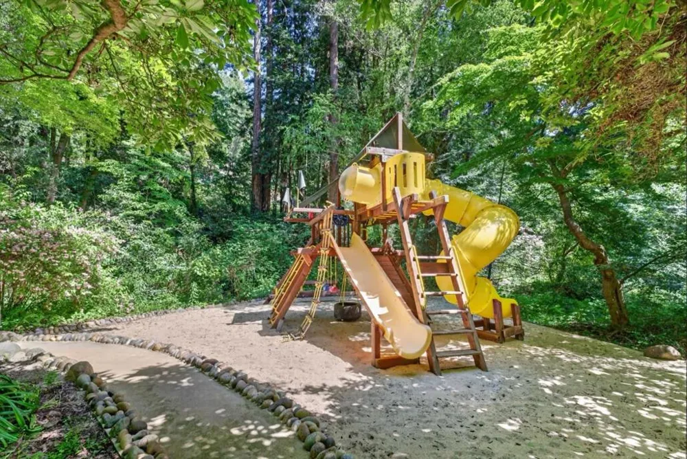 450 Vine Hill Road Santa Cruz, CA 95065