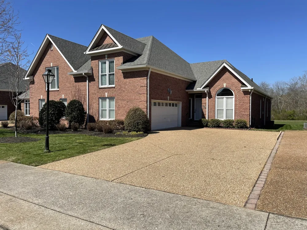 215 Stoners Glen Ct Hermitage, TN 37076
