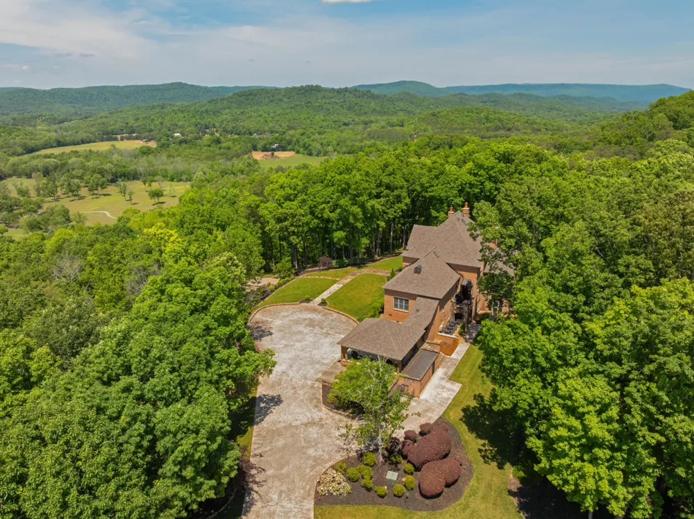 911 New England Road Wildwood, GA 30757
