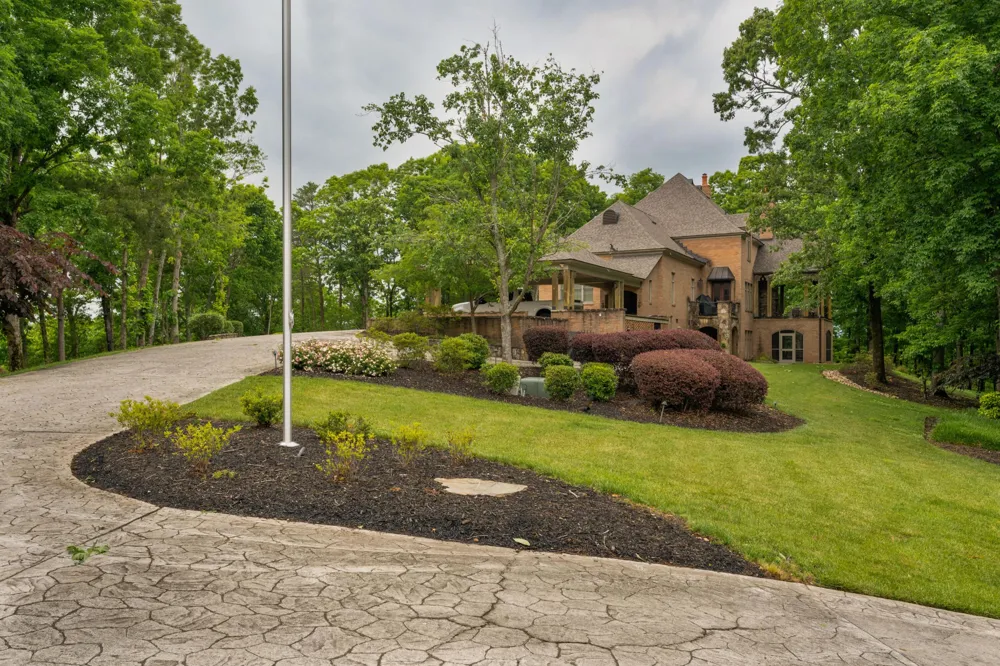 911 New England Road Wildwood, GA 30757
