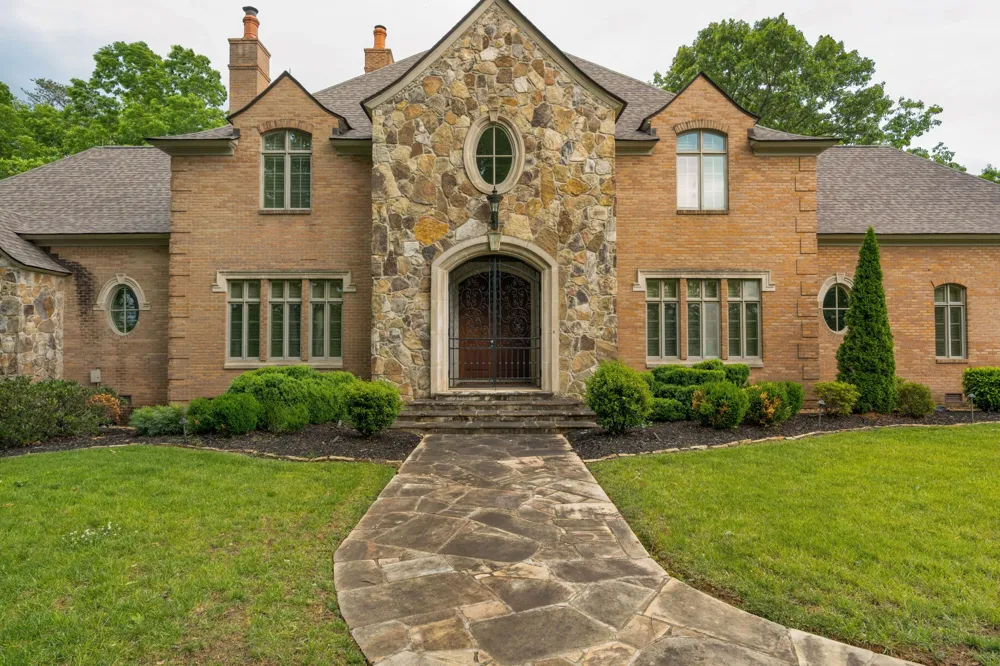 911 New England Road Wildwood, GA 30757