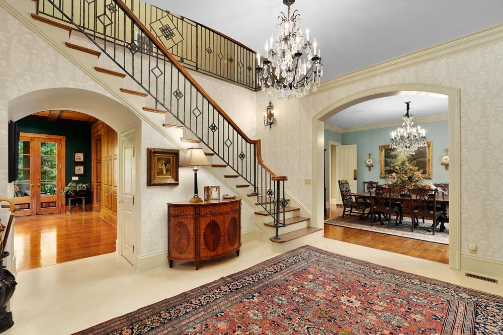 911 New England Road Wildwood, GA 30757