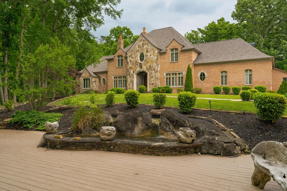 911 New England Road Wildwood, GA 30757