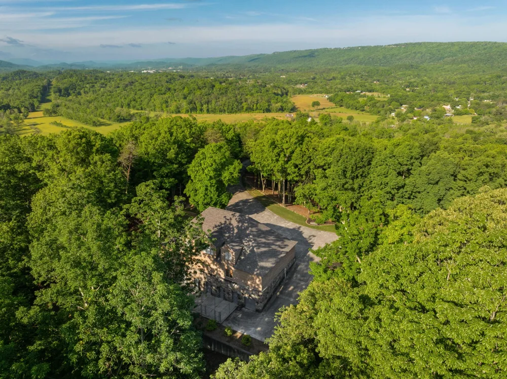 911 New England Road Wildwood, GA 30757
