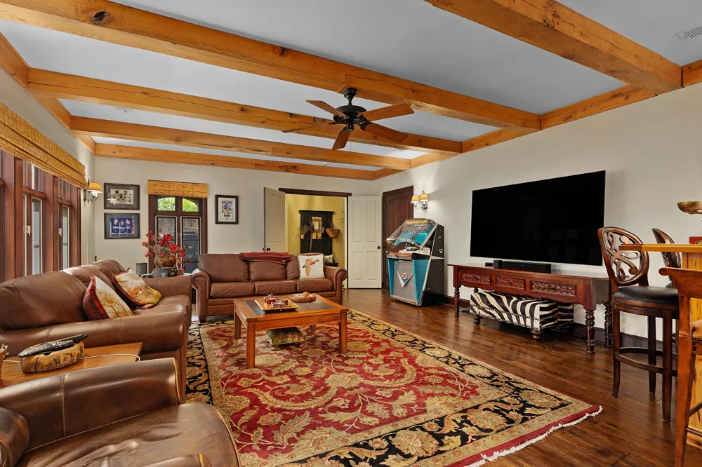 911 New England Road Wildwood, GA 30757