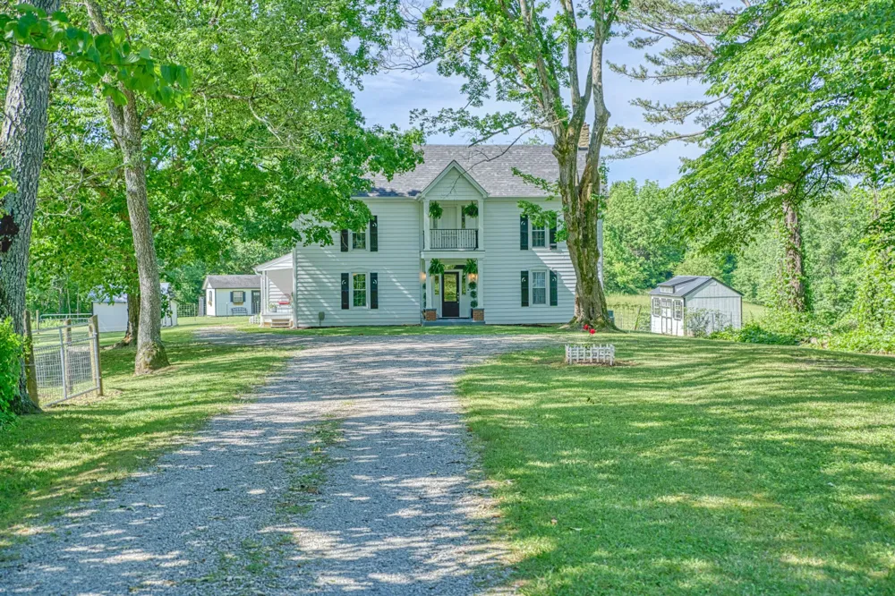 427 Frank Sims Rd Sparta, TN 38583