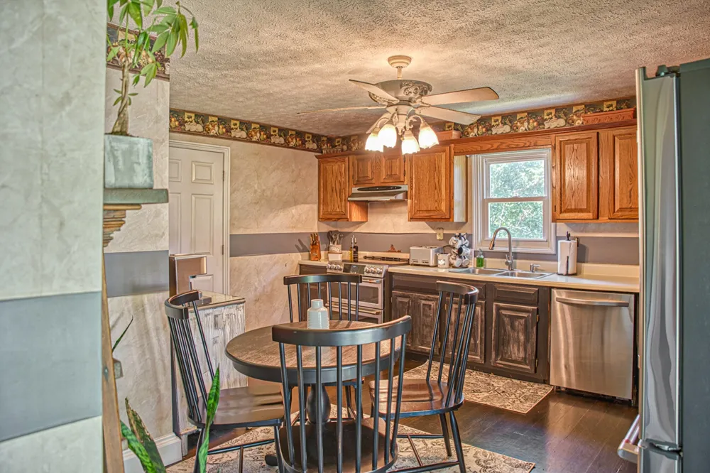427 Frank Sims Rd Sparta, TN 38583