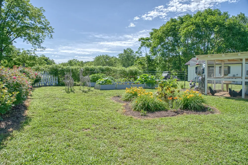 427 Frank Sims Rd Sparta, TN 38583