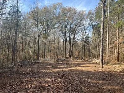 21 BAYVIEW DR