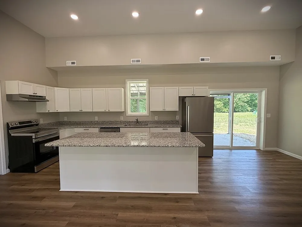 246 Ralph Spivey ln Gainesboro, TN 38562
