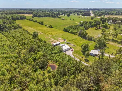 200 Swann Rd