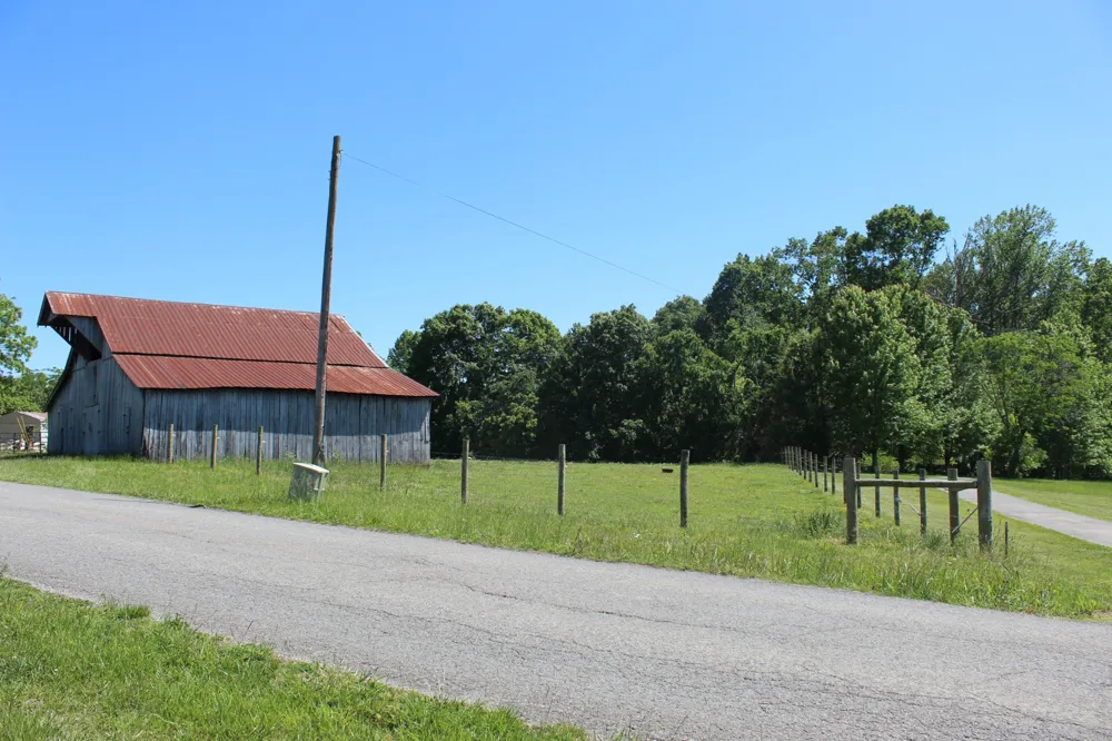 0 Hall Rd Greenbrier, TN 37073