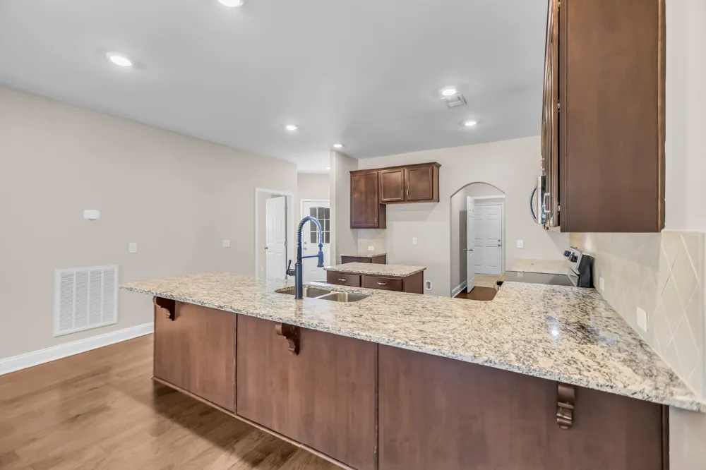 304 Eli Xing Lebanon, TN 37087