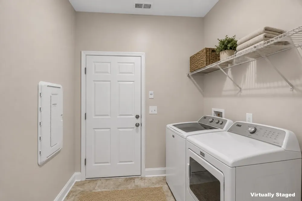 304 Eli Xing Lebanon, TN 37087