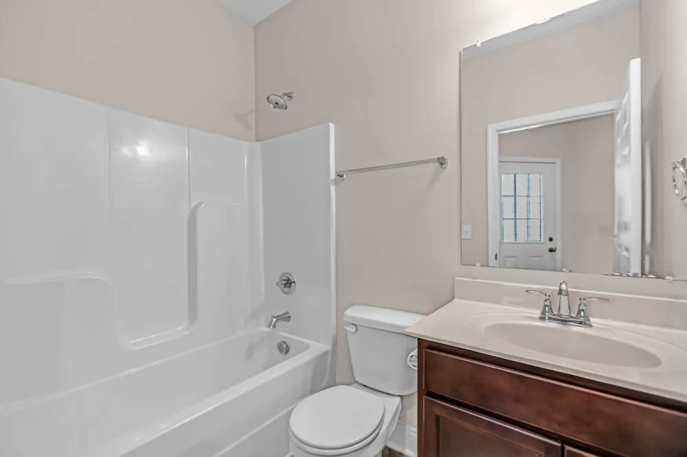 304 Eli Xing Lebanon, TN 37087