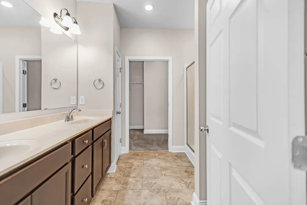 304 Eli Xing Lebanon, TN 37087