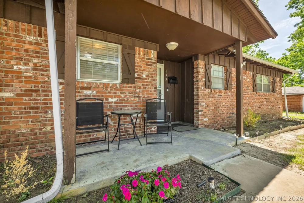 1331 S 76th EastAvenue Tulsa, OK 74112