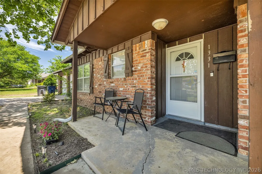 1331 S 76th EastAvenue Tulsa, OK 74112