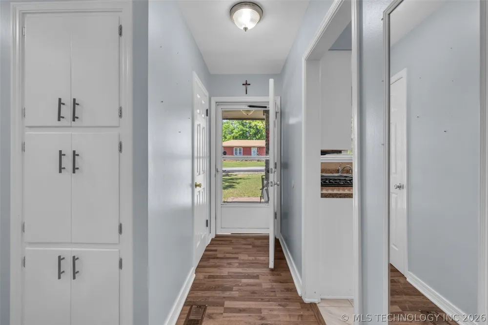 1331 S 76th EastAvenue Tulsa, OK 74112