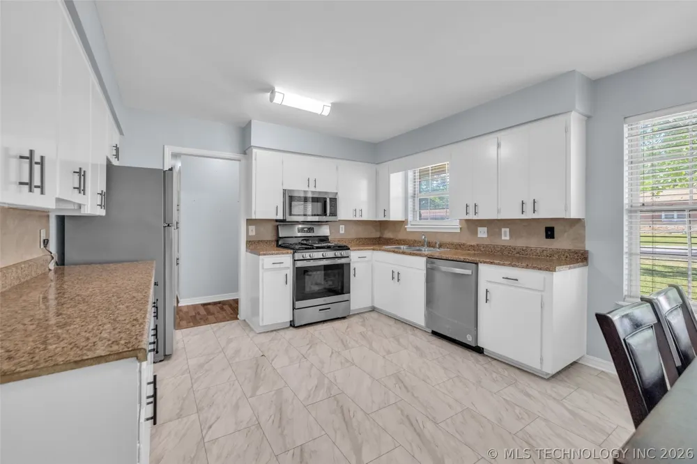 1331 S 76th EastAvenue Tulsa, OK 74112