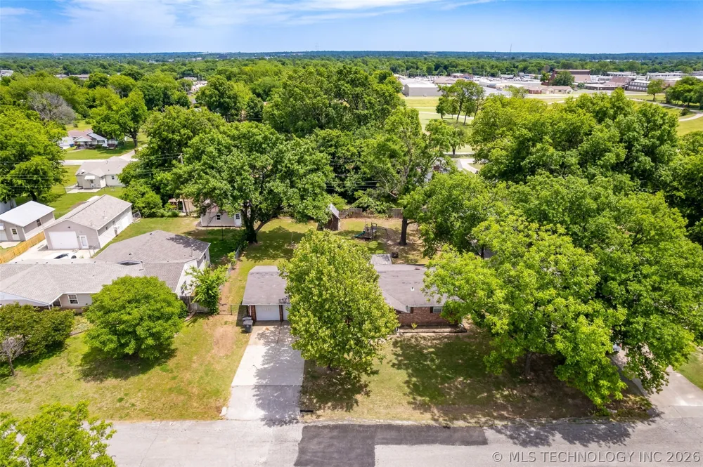 1331 S 76th EastAvenue Tulsa, OK 74112