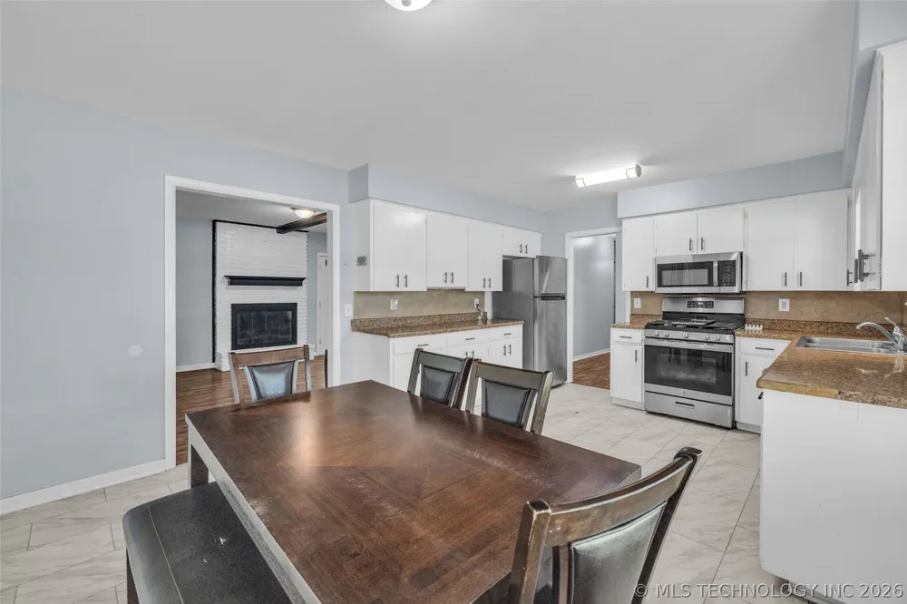 1331 S 76th EastAvenue Tulsa, OK 74112