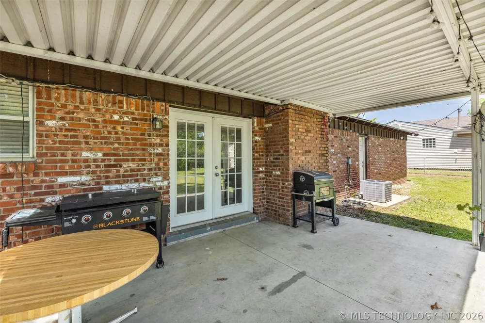 1331 S 76th EastAvenue Tulsa, OK 74112